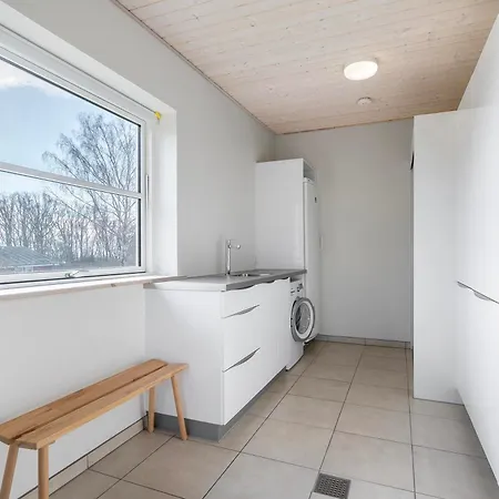 Spacious Near Ideal For 10 People Holiday home Ebeltoft