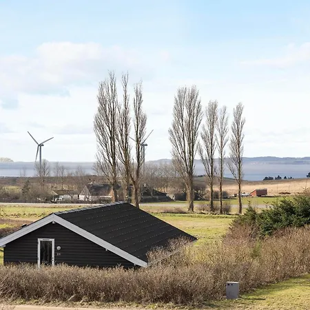 Spacious Near Ideal For 10 People Holiday home